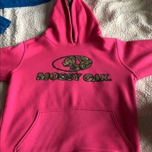 hot pink and camo hoodie :)